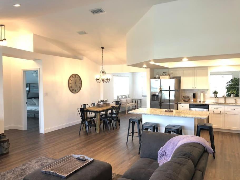 Beautiful Home Across The Street From Lake June! Lake Placid Esterno foto